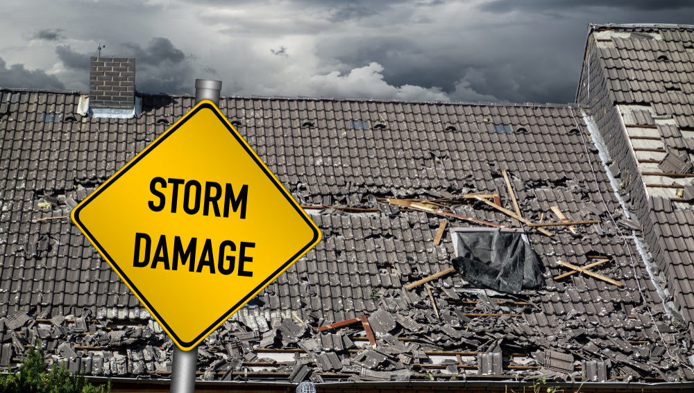Can a Florida Public Adjuster Help if Your Roof Collapses?